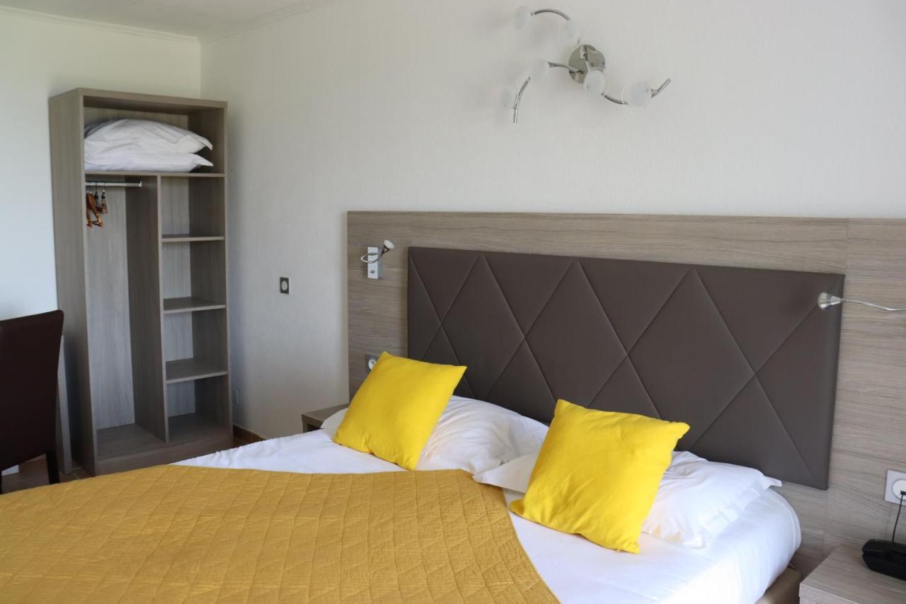 Hotel Bellevue Saint-Florent  Exterior photo